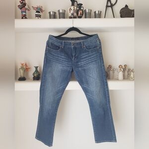 Lucky Brand Sienna Weekender Crop Jeans.